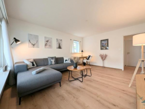 Sonniges Apartment mit 3 Schlafzimmern & Balkon mit Bergblick